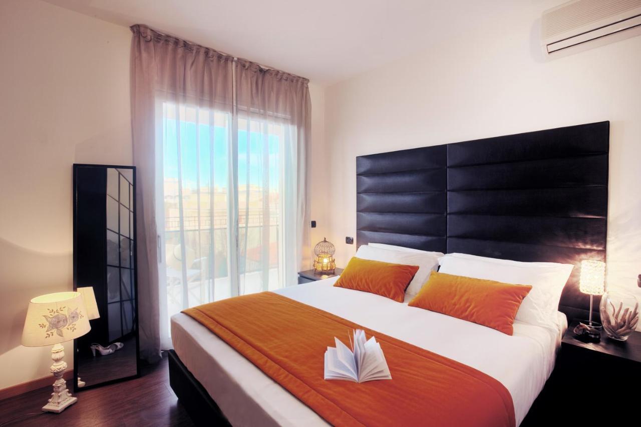 D-Place Hotel&Suite Riccione Buitenkant foto