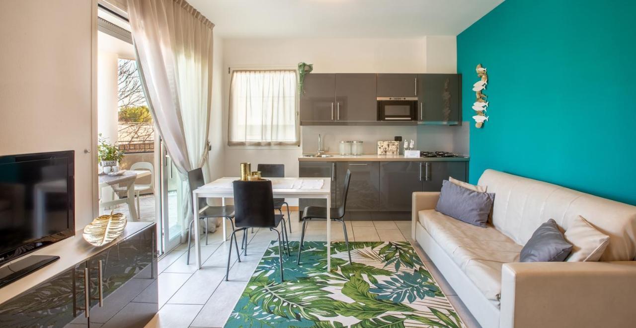 D-Place Hotel&Suite Riccione Buitenkant foto