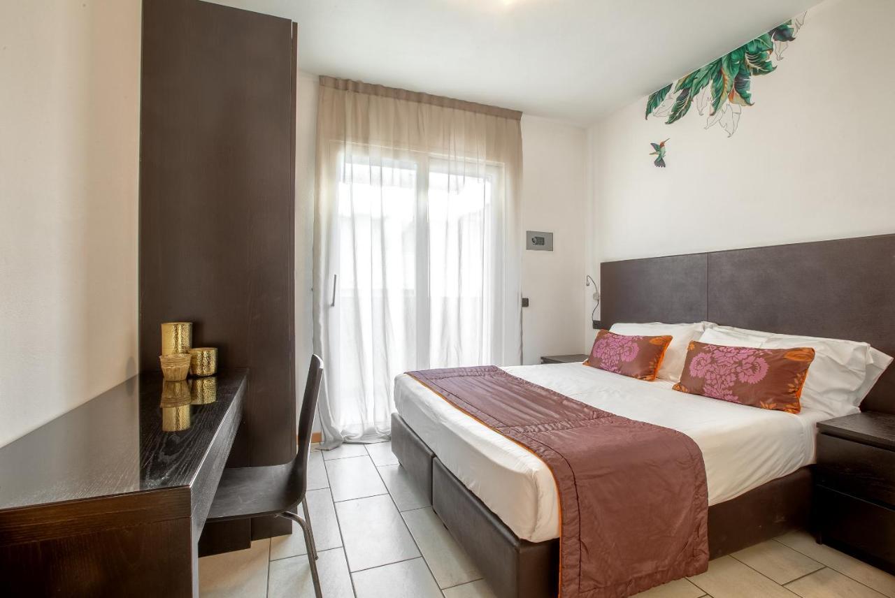 D-Place Hotel&Suite Riccione Buitenkant foto