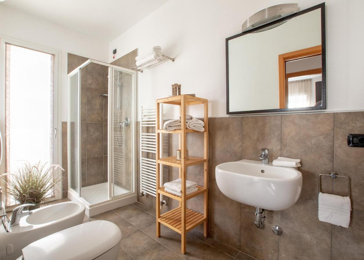 D-Place Hotel&Suite Riccione Buitenkant foto
