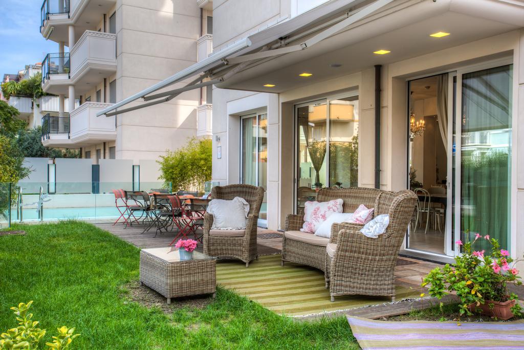 D-Place Hotel&Suite Riccione Buitenkant foto