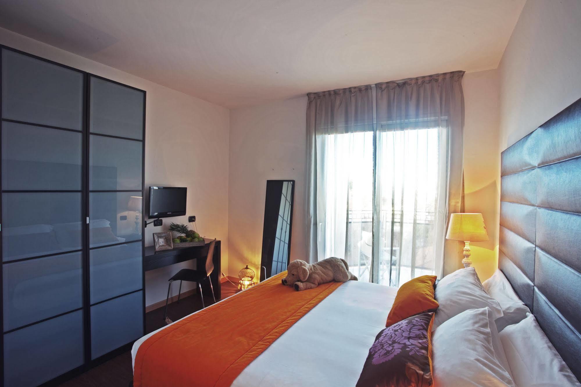 D-Place Hotel&Suite Riccione Buitenkant foto